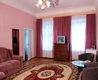 Tsentralnaya 호텔 2*