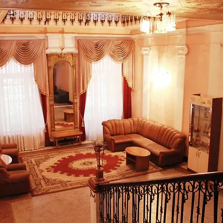 Tsentralnaya 2*